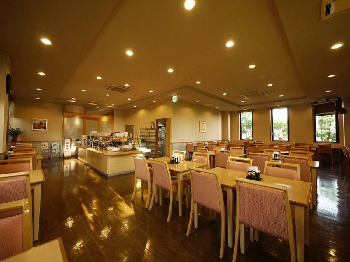 Hotel Route-Inn Igaueno -Igaichinomiya Inter- Экстерьер фото